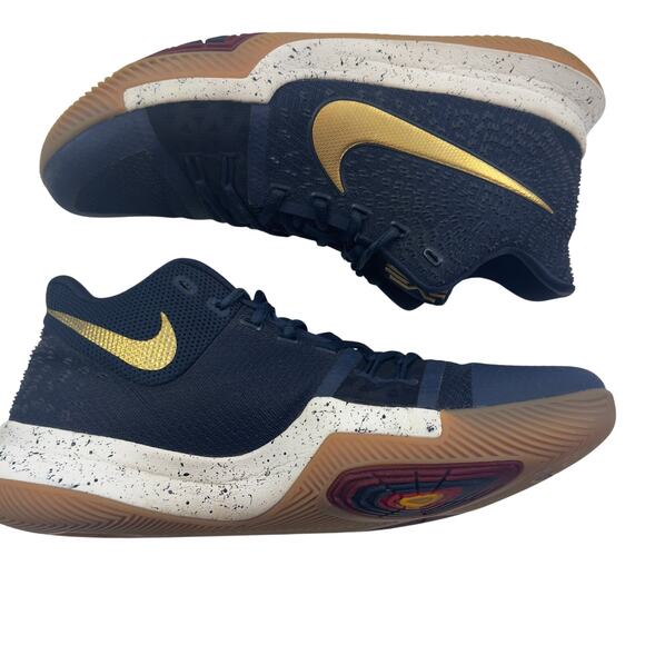 Nike Kyrie 3 G's Obsidian Gold Summit White Midtop Sneakers Men's Size 11 - Picture 6 of 11